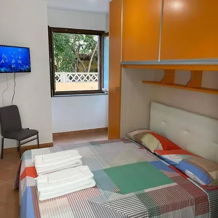 بيت للعطل Incantevole 4 Posti Letto Con Grande Spazio Esterno Con Idromassaggio