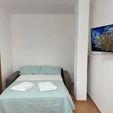 Incantevole 4 Posti Letto Con Grande Spazio Esterno Con Idromassaggio Nyaraló