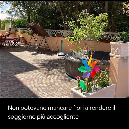 Nyaraló Incantevole 4 Posti Letto Con Grande Spazio Esterno Con Idromassaggio Valledoria