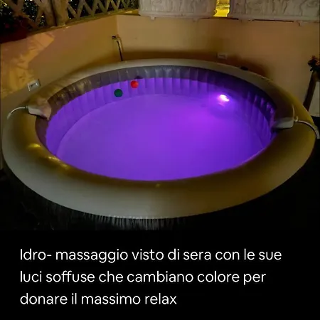 Incantevole 4 Posti Letto Con Grande Spazio Esterno Con Idromassaggio
